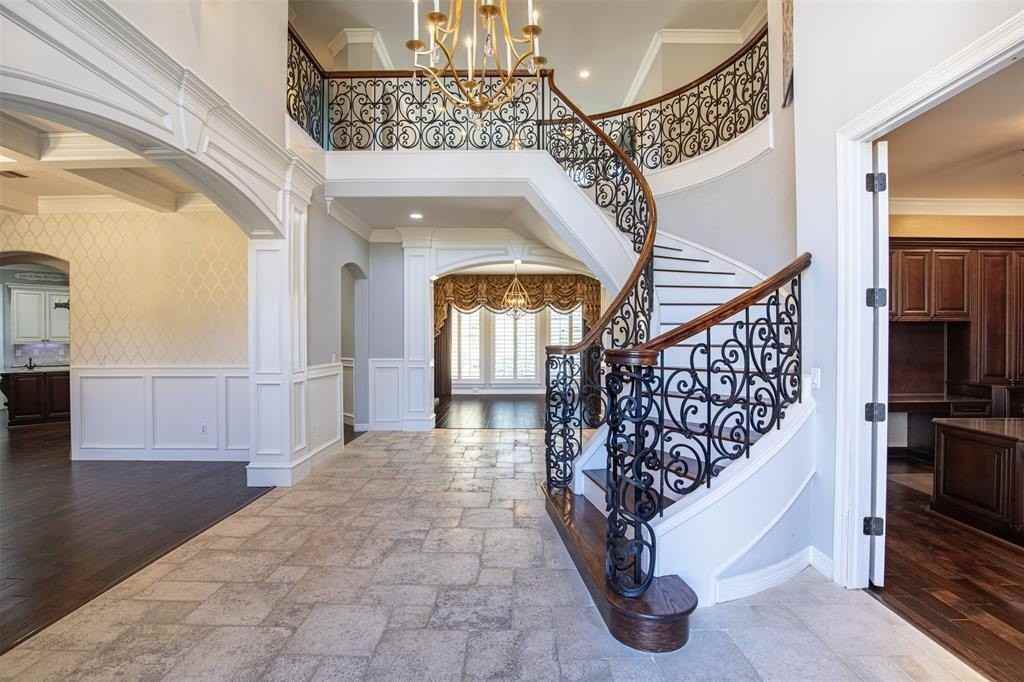 2941 Hidden Creek Ln - Photo 5 of 39