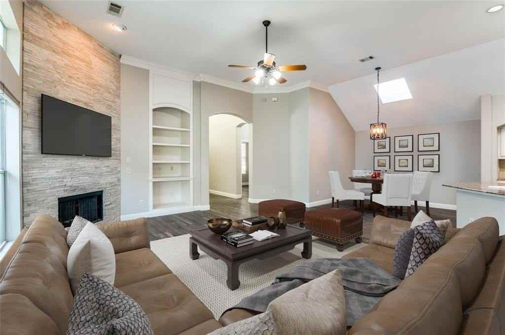 3230 Adirondack Ln - Photo 2 of 31