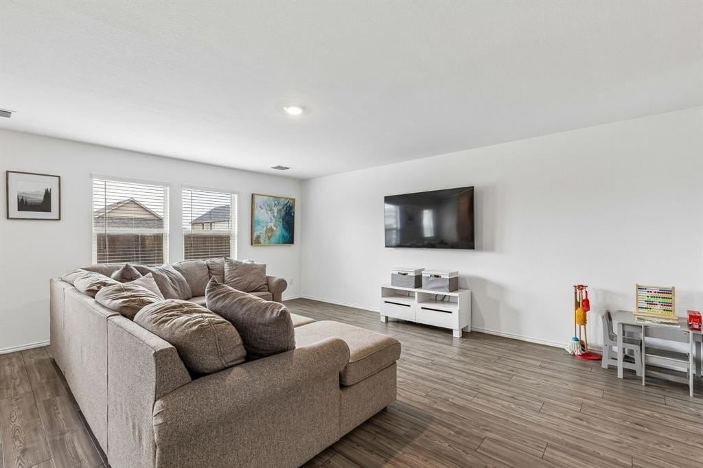 3044 Harper St - Photo 4 of 24