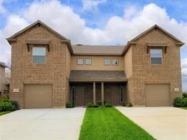featured image of 402 Saddle Ln
