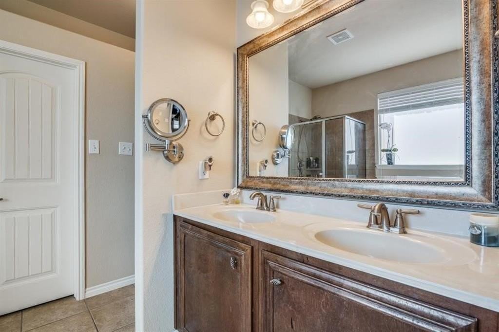 1407 Country Creek Trl - Photo 5 of 12