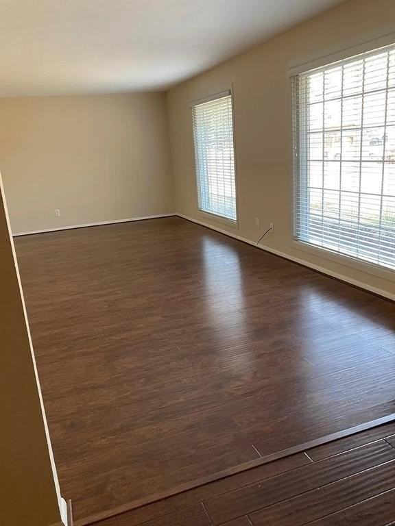 1225 Ottawa Dr - Photo 2 of 10