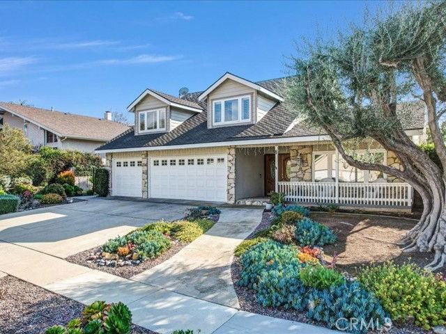 1198 Woodcrest Ave - Photo 2 of 8