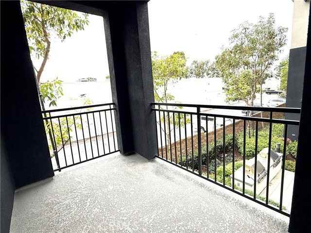 2236 Synergy - Photo 6 of 7