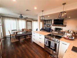 featured image of 2420 University Dr