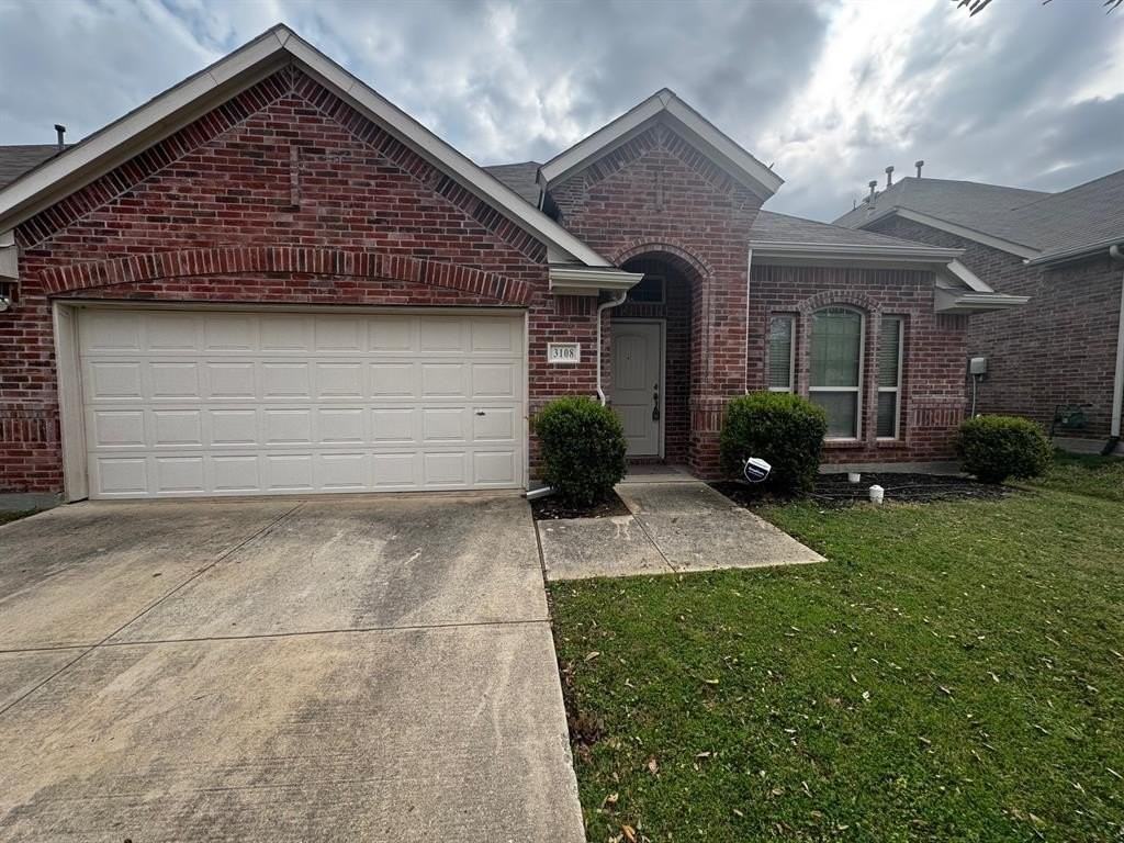 3108 Red Cedar Dr - Photo 2 of 12