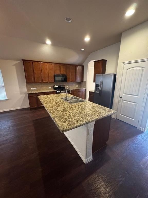 3108 Red Cedar Dr - Photo 5 of 12