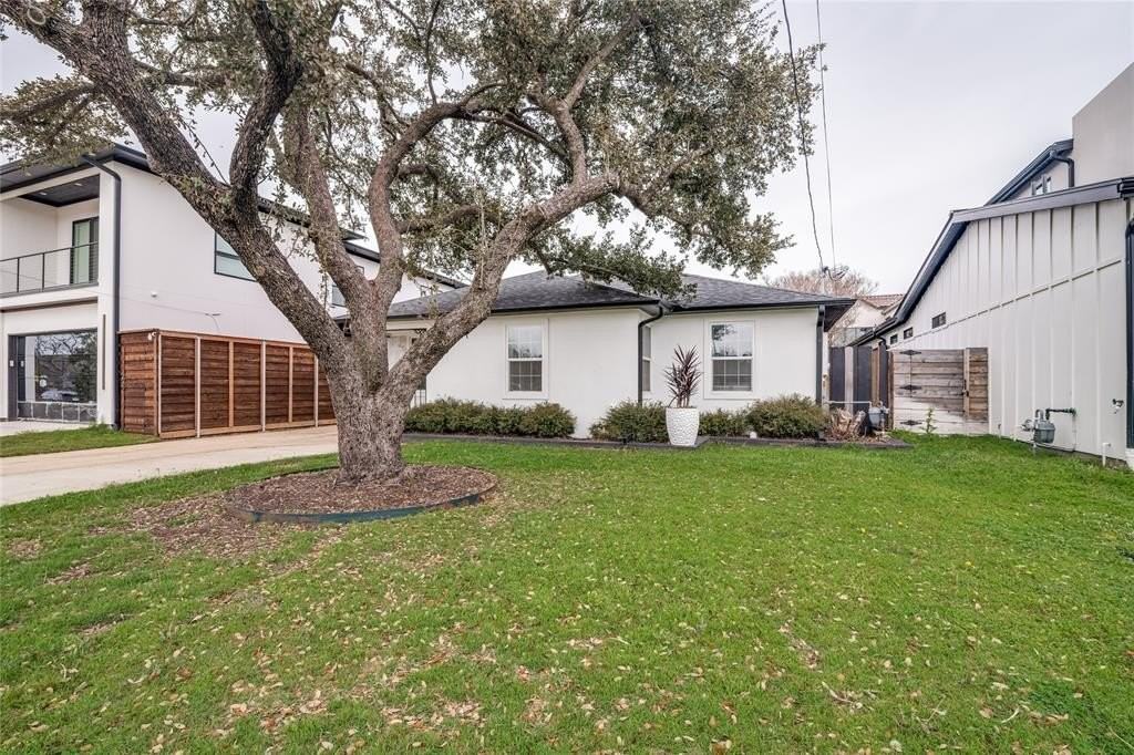 4419 Sexton Ln - Photo 3 of 37