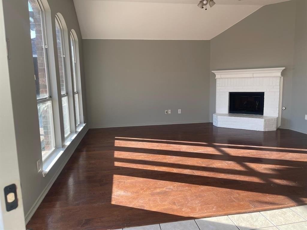 11027 Denmere Ln - Photo 6 of 17