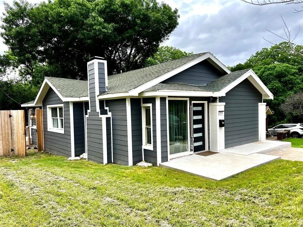 2859 W Brooklyn Ave - Photo 2 of 27