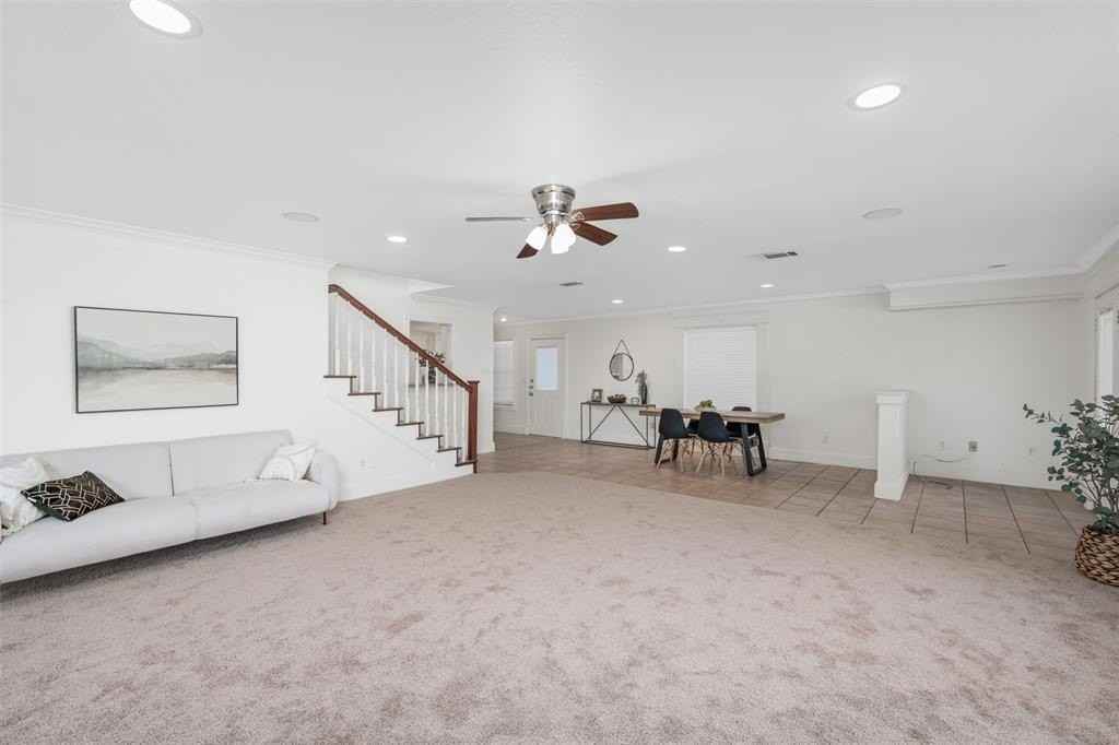 3536 Suffolk Dr - Photo 3 of 32