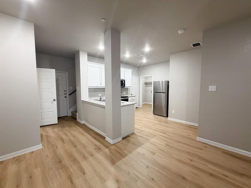 432 Restoration Rd - Photo 4 of 20