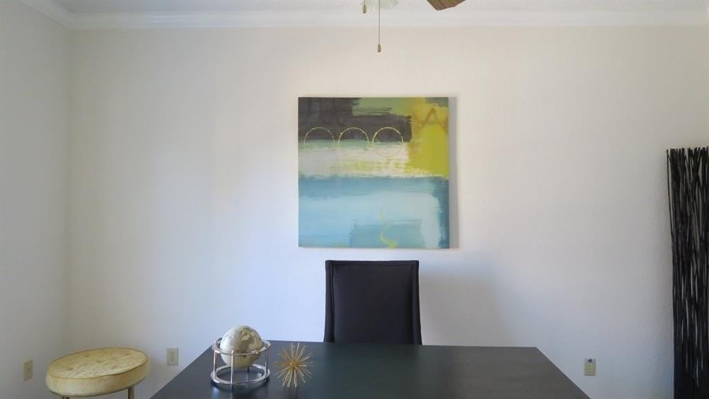 2909 Matterhorn Dr - Photo 5 of 15