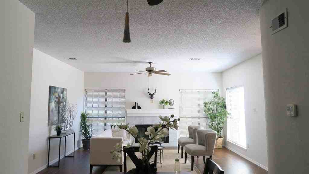 2909 Matterhorn Dr - Photo 7 of 15