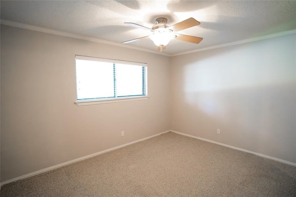 522 Cap Rock Dr - Photo 2 of 21