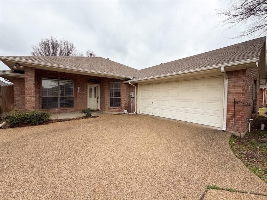 708 Nandina Way - Photo 3 of 29