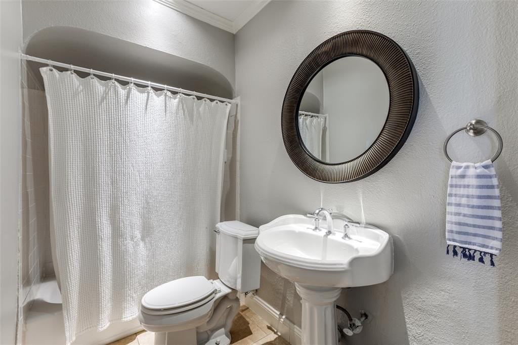 3619 Asbury St - Photo 7 of 22