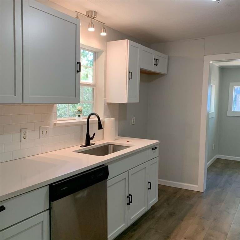 507 E Heron St - Photo 7 of 17