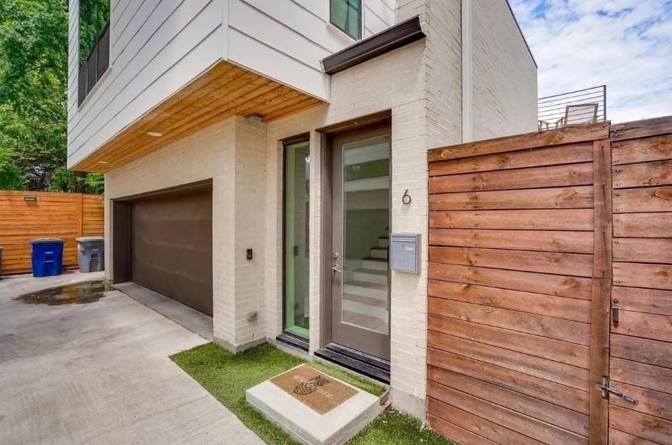 5947 Ross Ave #6 - Photo 2 of 22