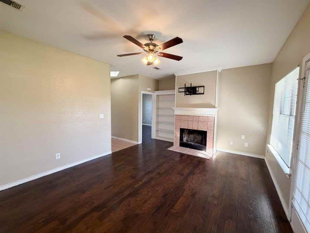 2702 Boyd St - Photo 3 of 21