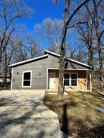 featured image of 118 Red Bird Ln