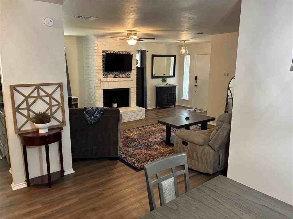 509 Crowley Rd - Photo 2 of 11