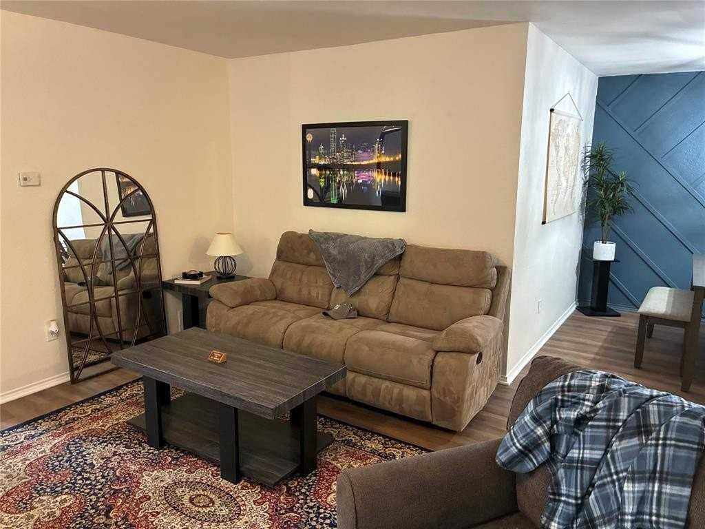 509 Crowley Rd - Photo 3 of 11