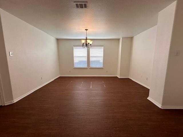 433 Emerald Creek Dr - Photo 5 of 17