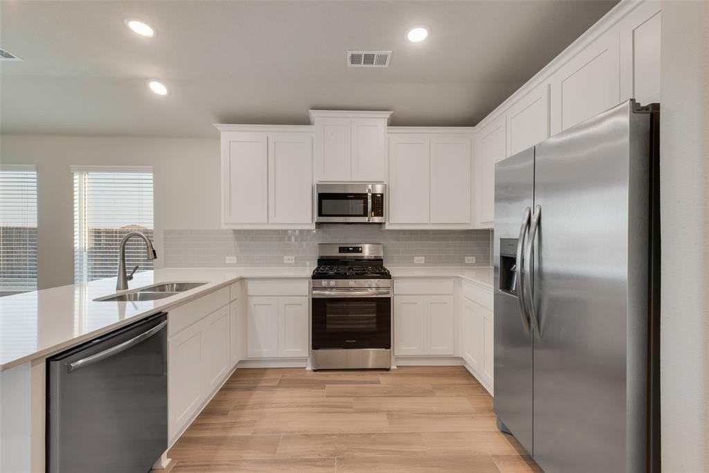 245 Cranz Farm Dr - Photo 7 of 20