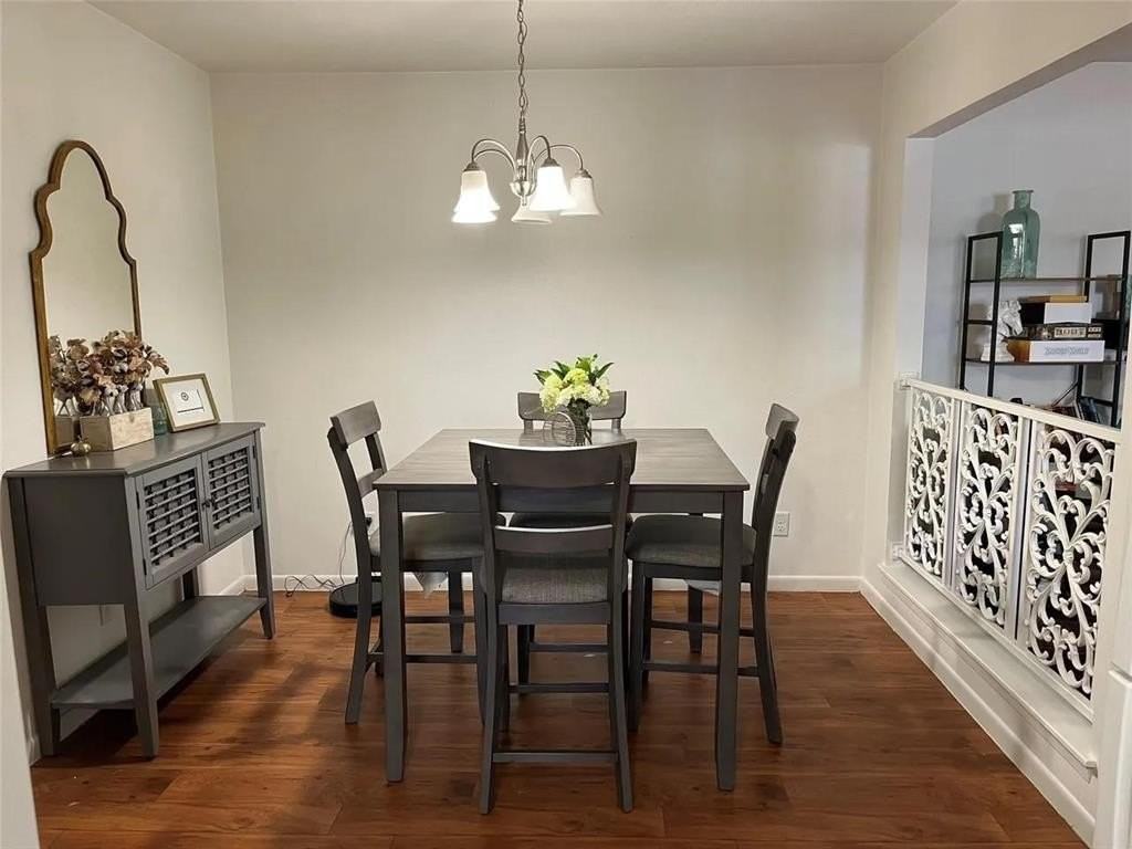 2214 Vanderbilt Ct - Photo 6 of 13