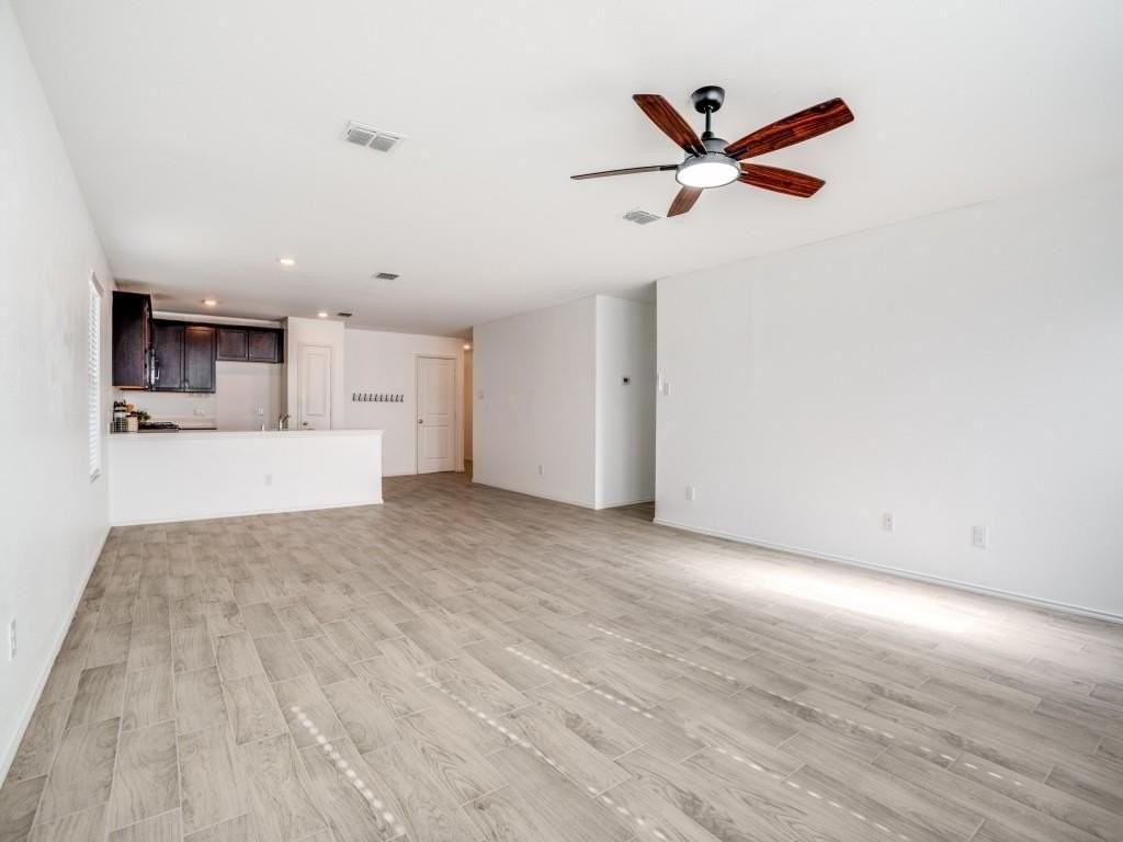 1505 Helmoken Falls Dr - Photo 6 of 19