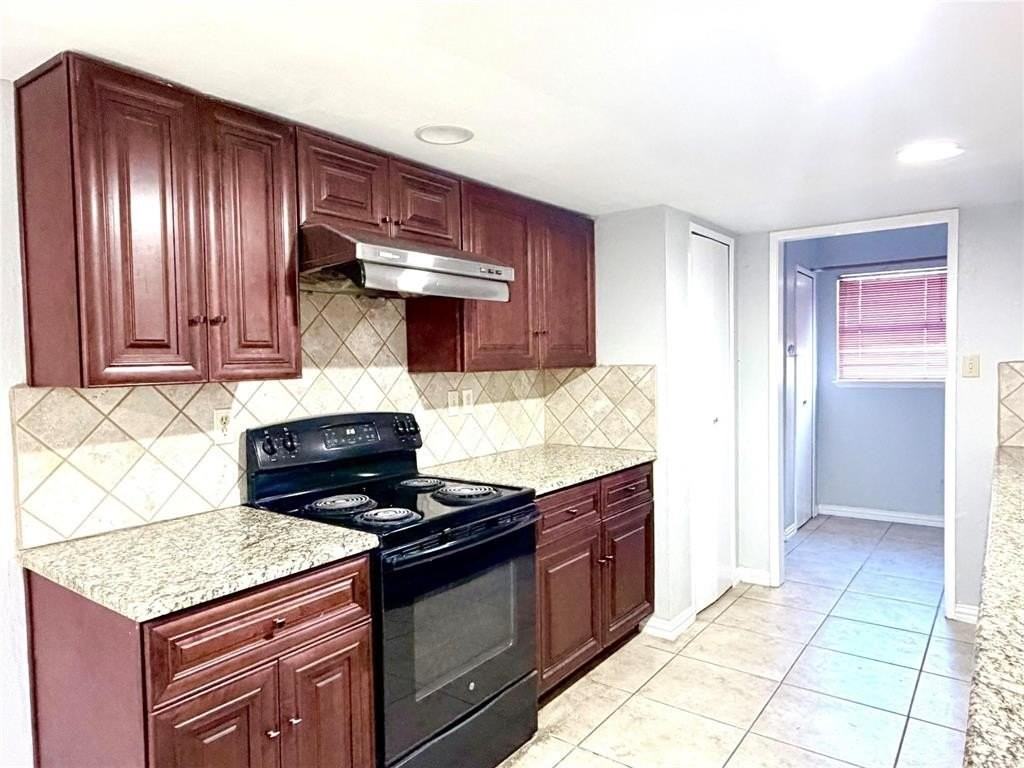 220 Park Meadow Way - Photo 7 of 21