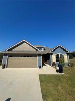 featured image of 100 Shoshone Cv