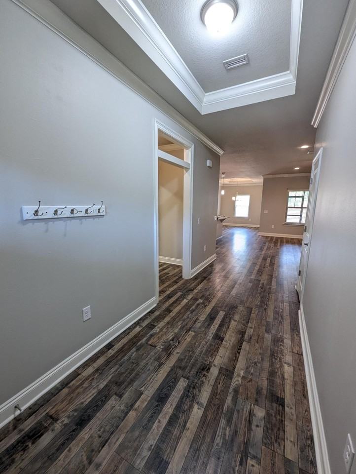 8934 E River Dr - Photo 2 of 34