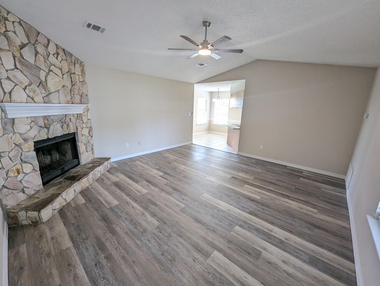 8909 Colony Ridge Cir - Photo 2 of 24