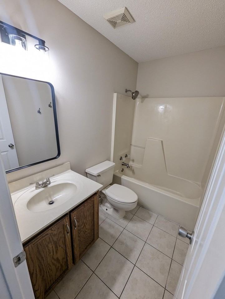 8909 Colony Ridge Cir - Photo 6 of 24