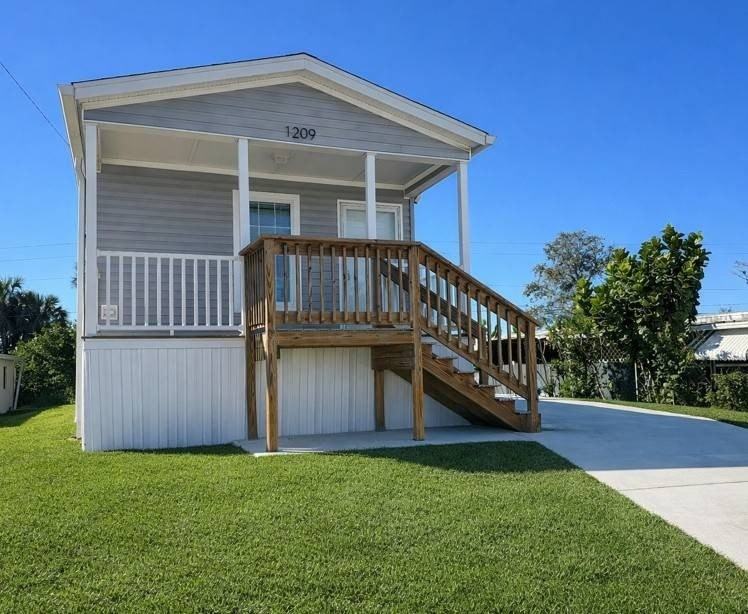 1209 Primrose Peak Dr #90 - Photo 2 of 12