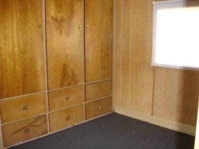 3001 Dennis Ct Ne - Photo 3 of 6