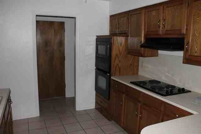 4305 Buck Pl - Photo 6 of 11