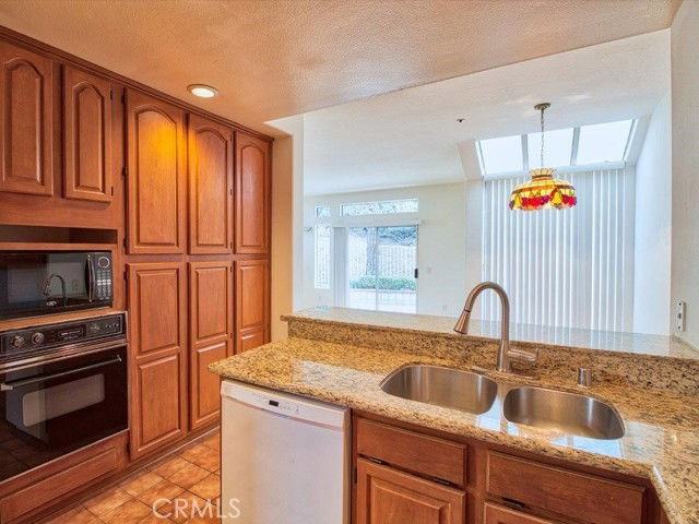 968 Calle Amable - Photo 6 of 8