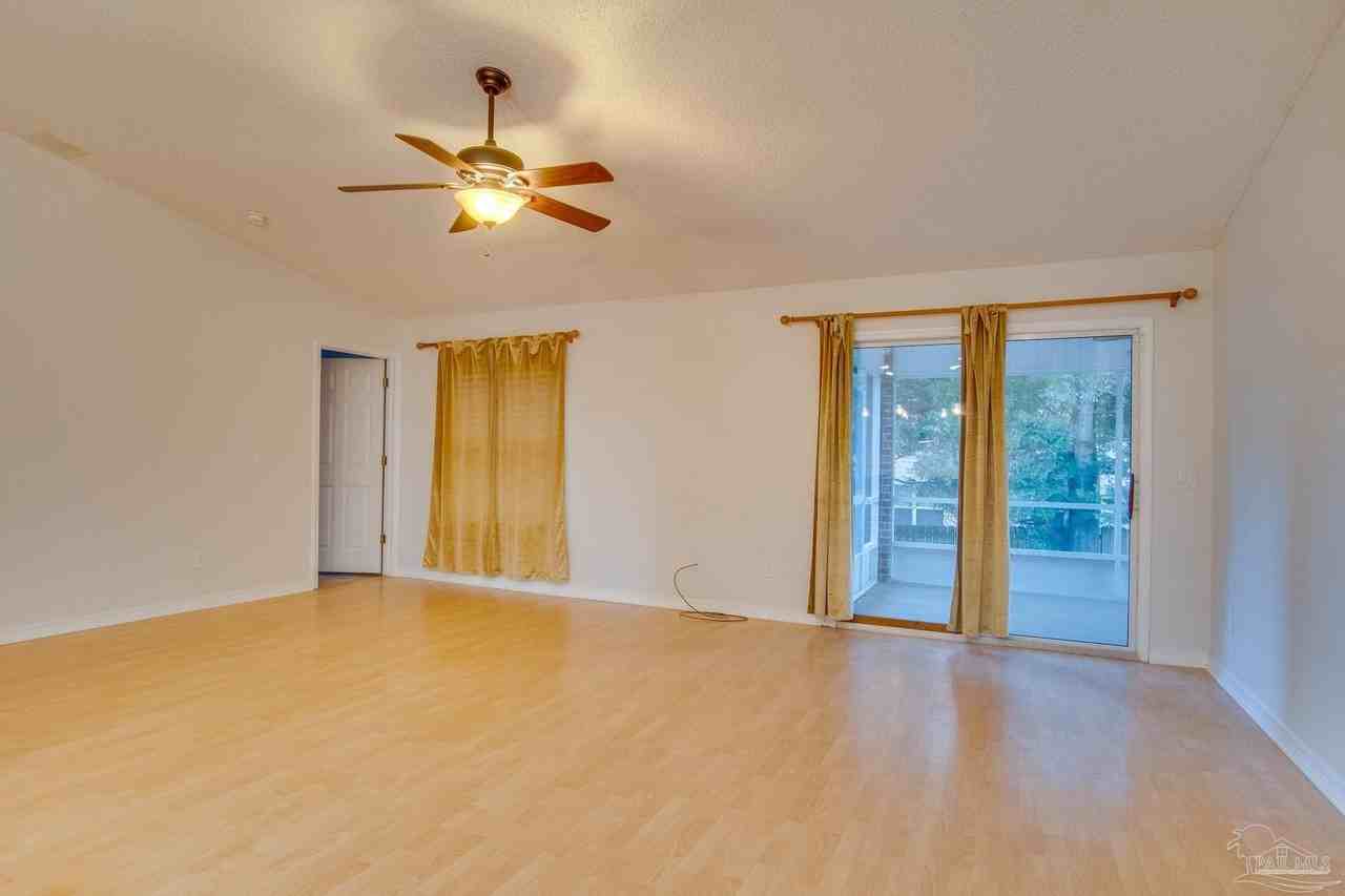 4619 Carmel Cir - Photo 6 of 20