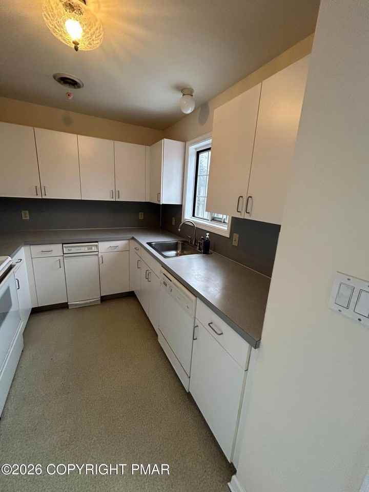 201 Walnut Grove Rd - Photo 7 of 15