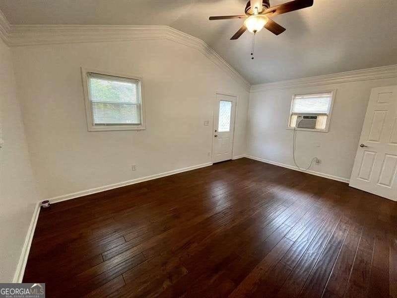 8940 Bay Dr - Photo 6 of 22