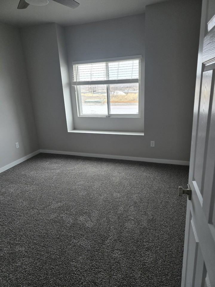 2519 Hennessy Dr #A - Photo 7 of 9