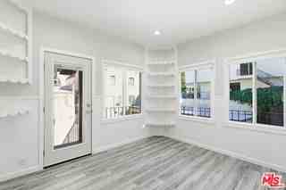 6314 Primrose Ave - Photo 5 of 8