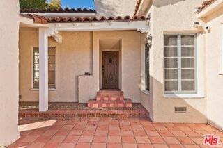 144 S La Peer Dr - Photo 3 of 8