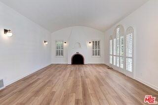 119 N Almont Dr - Photo 6 of 8