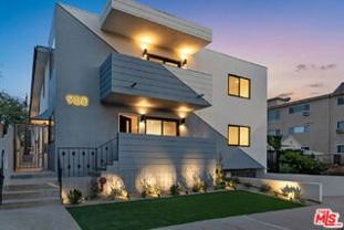 950 Havenhurst Dr #6 - Photo 1 of 1