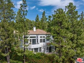 11714 Folkstone Ln - Photo 2 of 8