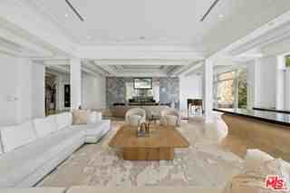 360 Trousdale Pl - Photo 2 of 8